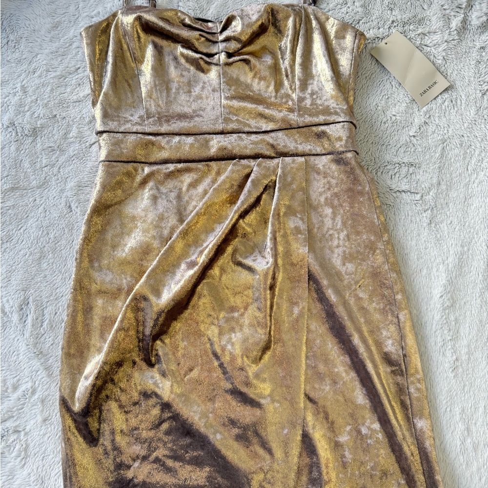 Zara Elegant Gold Velvet Dress